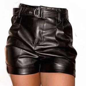 Lulus Black Take a Ride Vegan Leather Paperbag High Waisted Shorts Medium EUC
